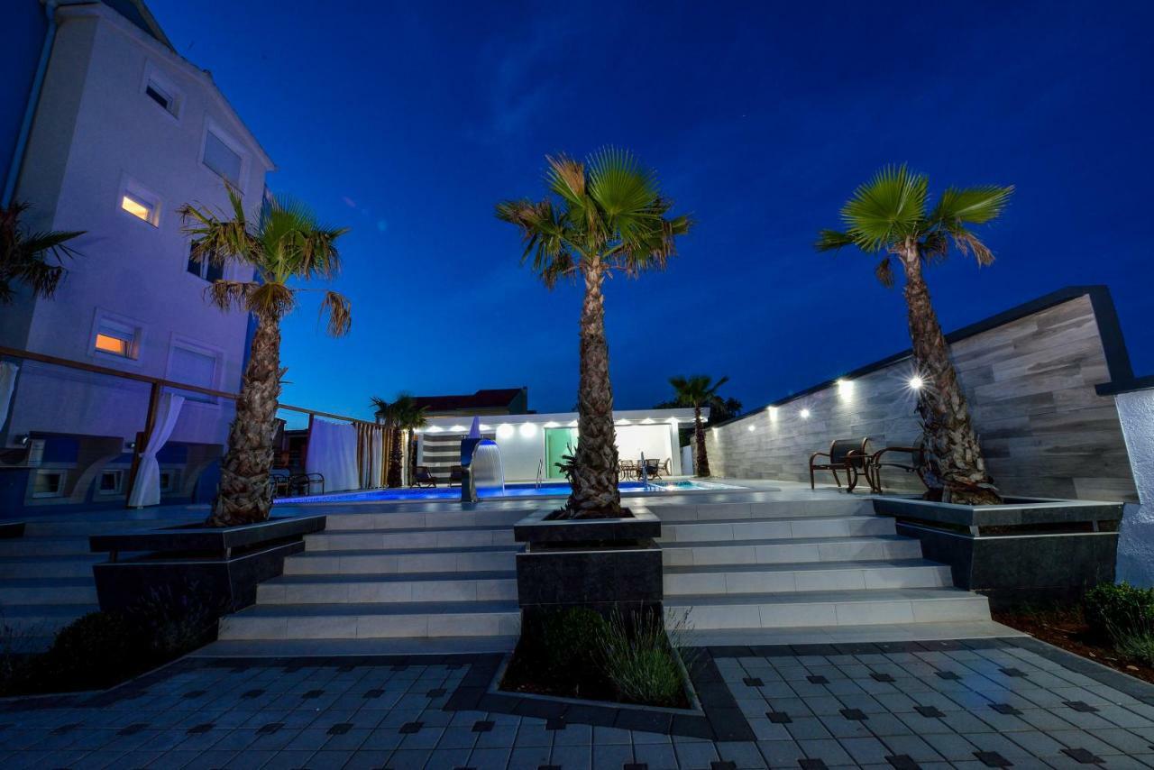 ביבינייה Boutique Residence Cosmopolis 1 מראה חיצוני תמונה